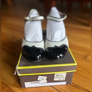 Anyi Lu Shirley Pumps, Size 40